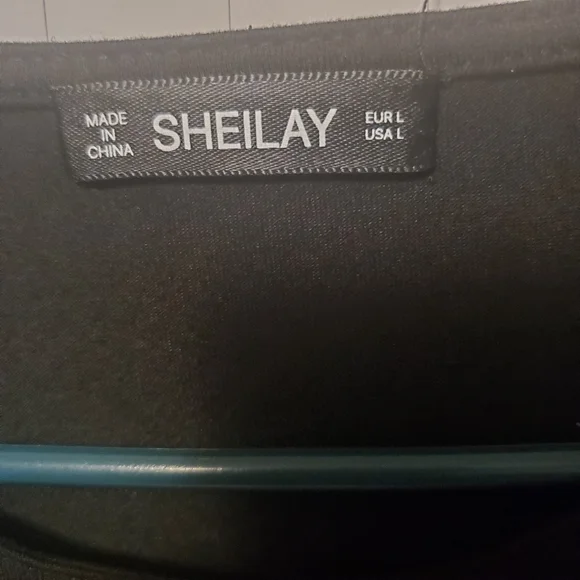 RHINESTONE BLACK TOP - Picture 2 of 4